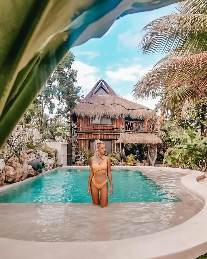 Hotel Zamunda Garden View Tulum México